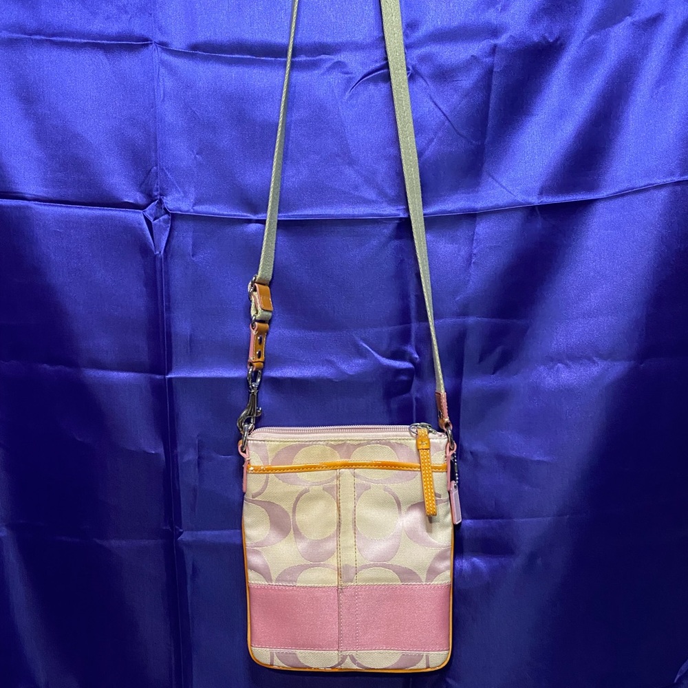 Coach Sling Bag Pink Jacquard Crossbody Purse Gem